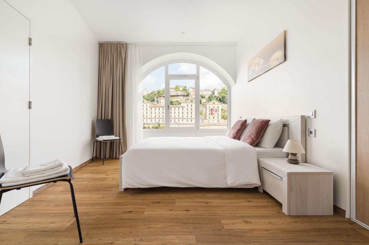 Апартаменты Design Et Charme, 100M2 Face A La Saone Лион Экстерьер фото